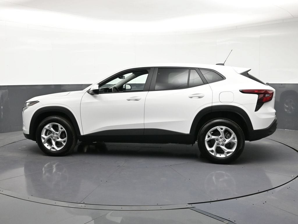 2025 Chevrolet Trax — side profile view